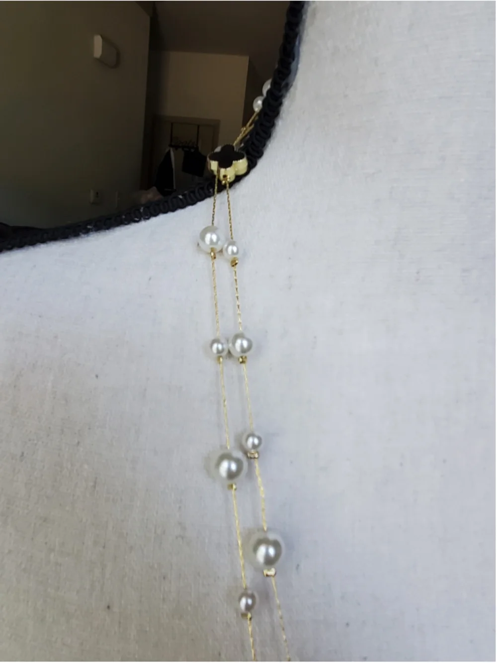 Pearl and Clover long Necklace, One Size, White and Black